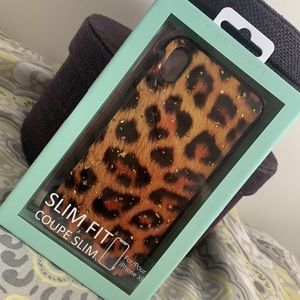 Cheetah print with gold foil case. iPhone XR